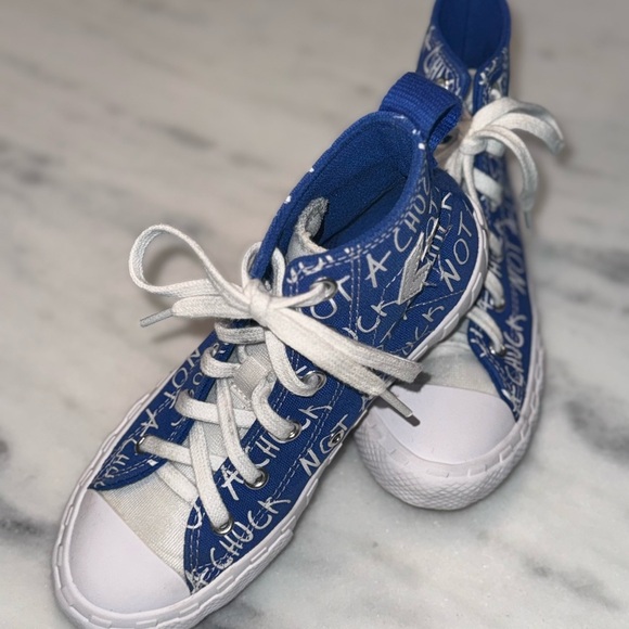 Converse UNT1TL3D “Not a Chuck” Youth Size 1 Hightop Sneaker - Picture 6 of 10